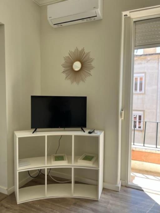 Cosy Studio Apartment @ Arroios - Ssl 3B Лиссабон Экстерьер фото
